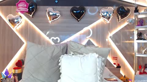 Snapshot of carlotta_ricci chatting on 10.12.25 Carla Carla I am sensual goddes and i was born for loveworshipping and enjoyment. online show from 10.12.25