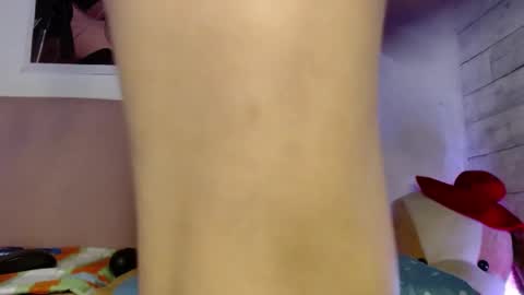 Snapshot of caro_milf_ chatting on 02.07.25 Caro milf  online show from 02.07.25