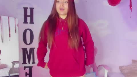 Snapshot of carolay759687 chatting on 03.01.25 carolay759687 online show from 03.01.25