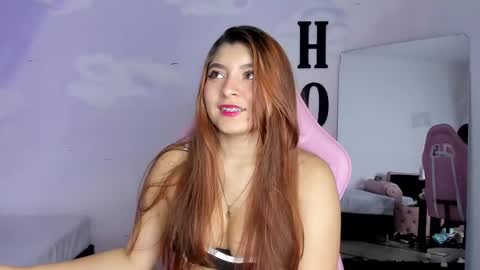 Snapshot of carolay759687 chatting on 03.09.25 carolay759687 online show from 03.09.25