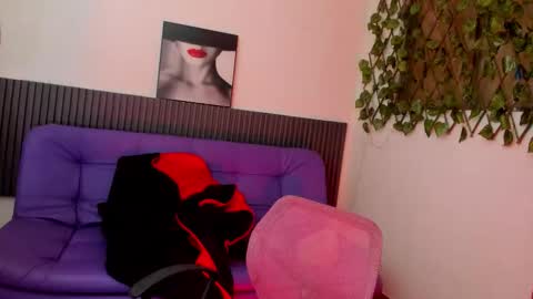 Carole ks online show from 09.17.25