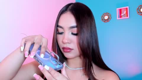 CarolineeGarcia online show from 02.12.25