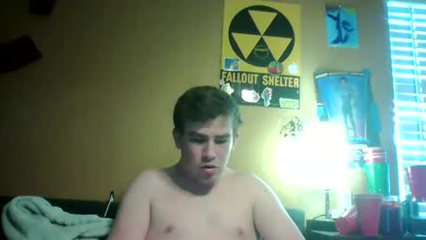 Snapshot of carsonlueders8775 chatting on 12.21.24 carsonlueders8775 online show from 12.21.24