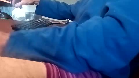 Snapshot of caryb chatting on 10.22.25 caryb online show from 10.22.25