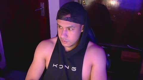 Snapshot of casas_oom chatting on 12.15.24 online show from 12.15.24