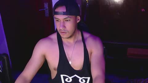 Snapshot of casas_oom chatting on 02.09.25 online show from 02.09.25