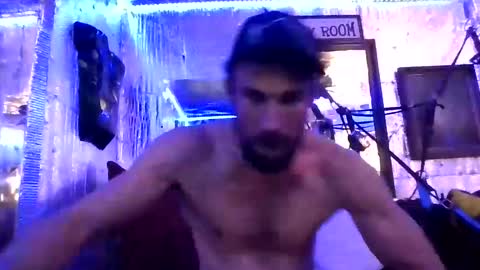 Snapshot of caseyjmcd22 chatting on 10.16.25 okiedadd online show from 10.16.25