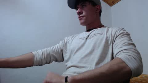 Snapshot of casteryx chatting on 01.20.25 Juan online show from 01.20.25