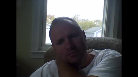 Snapshot of castlecrester chatting on 10.31.25 castlecrester online show from 10.31.25