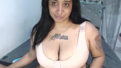 Snapshot of catalinakane chatting on 09.09.25 Mariacatalinakane online show from 09.09.25