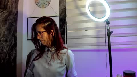 Snapshot of catt_evans1 chatting on 12.02.24 CATT EVANS online show from 12.02.24