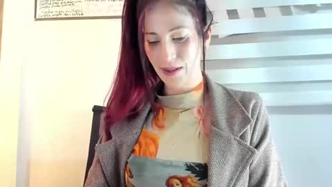 Snapshot of catt_evans1 chatting on 01.11.25 CATT EVANS online show from 01.11.25