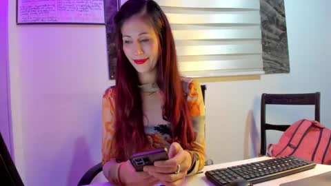 Snapshot of catt_evans1 chatting on 02.15.25 CATT EVANS online show from 02.15.25