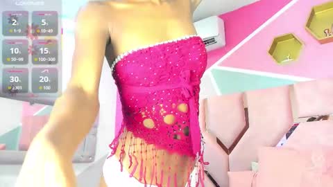 Snapshot of cattaleyyaxxx chatting on 10.20.25 cattaleyyaxxx online show from 10.20.25