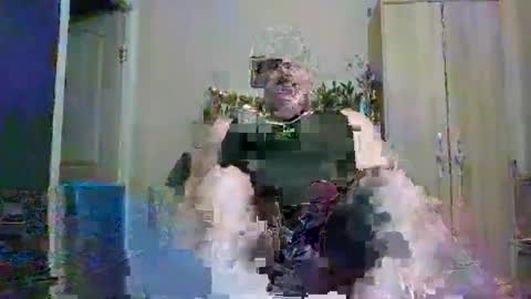 Snapshot of cawboy1992 chatting on 01.04.25 Im yours online show from 01.04.25