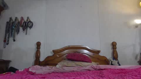 Snapshot of cdsextoy1 chatting on 10.30.25 Jackie online show from 10.30.25