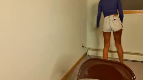 Snapshot of cedaya555 chatting on 11.04.25 CEDAYA555 online show from 11.04.25