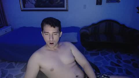 Snapshot of centurionjohnny chatting on 12.19.24 centurionjohnny online show from 12.19.24