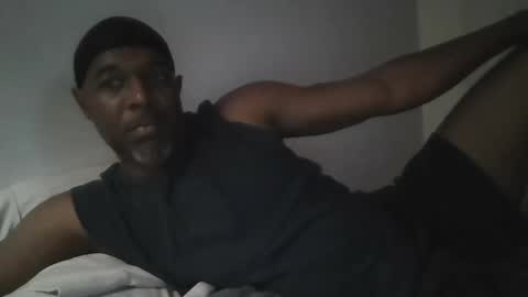 Snapshot of cflayv chatting on 10.05.25 cflayv online show from 10.05.25