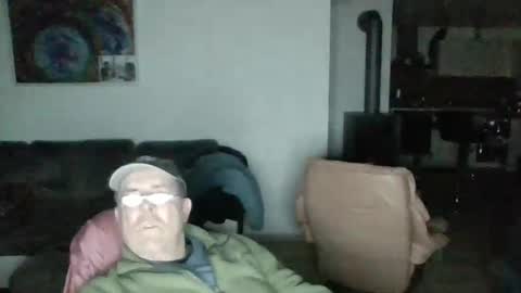 Snapshot of charles6064 chatting on 01.01.25 charles6064 online show from 01.01.25