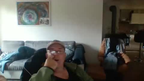 Snapshot of charles6064 chatting on 09.12.25 charles6064 online show from 09.12.25