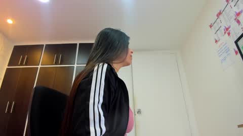 Snapshot of charlotte_icee chatting on 12.31.24 Charlotte Icee online show from 12.31.24