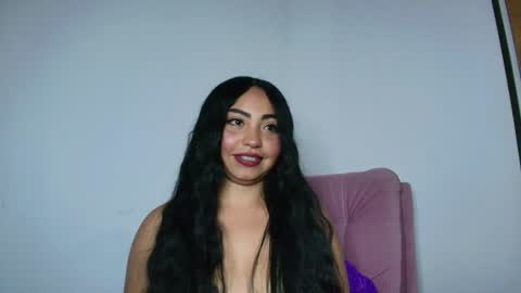 Snapshot of charlotte_princess_1 chatting on 12.24.24 charlotte_princess_1 online show from 12.24.24
