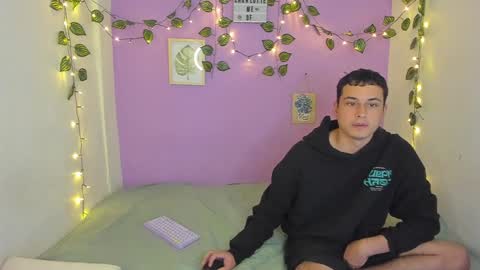 Snapshot of charlotte_queeen chatting on 12.13.24 Charlotte online show from 12.13.24