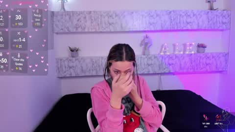 Snapshot of charlottelam2 chatting on 01.27.25 ALE online show from 01.27.25