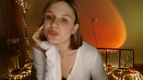 Michelle  online show from 01.12.25