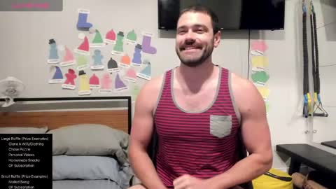 Snapshot of chasemason20 chatting on 12.10.24 Onlyfans chasingfit Instagram the arguer Twitter chasingfitOF online show from 12.10.24