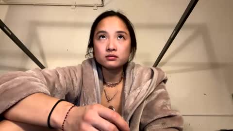 Snapshot of chellybear101 chatting on 12.04.24 chellybear101 online show from 12.04.24