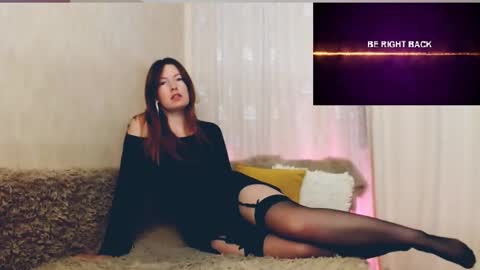 Snapshot of chelsey_rayne chatting on 03.05.25 Instagram faroffland online show from 03.05.25