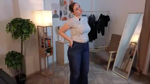Pauline its my first day online show from 10.21.25