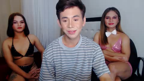 Snapshot of cherrymaegray chatting on 02.08.25 cherrymaegray online show from 02.08.25