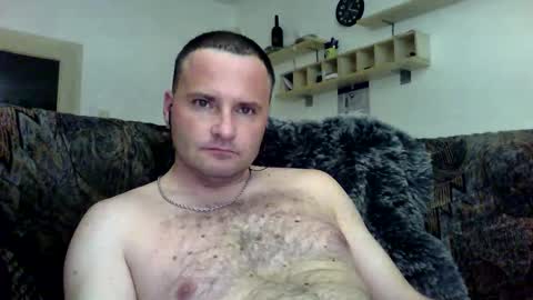 Snapshot of cheryloverboy chatting on 02.11.25 cheryloverboy online show from 02.11.25