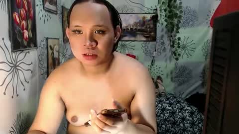 Snapshot of chescahotxxxl chatting on 01.28.25 chescahotxxxl online show from 01.28.25