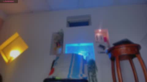 Snapshot of chloe_cooperr chatting on 10.05.25 chloe_cooperr online show from 10.05.25