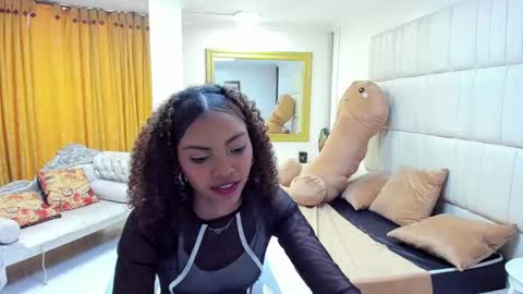 Chole  online show from 10.20.25