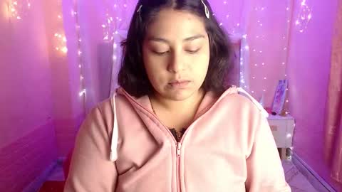 chloe_smith5 online show from 09.15.25