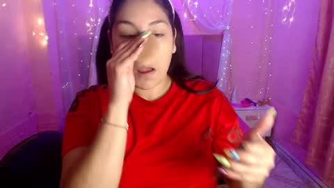 chloe_smith5 online show from 09.24.25