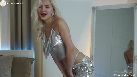 Snapshot of chloecoral chatting on 12.31.24 ChloeCoral online show from 12.31.24