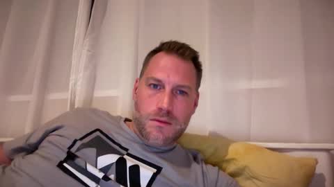 Snapshot of chris2024x chatting on 09.18.25 Christian online show from 09.18.25