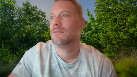 Snapshot of chris2024x chatting on 09.22.25 Christian online show from 09.22.25