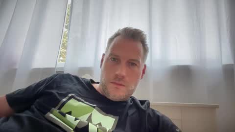 Snapshot of chris2024x chatting on 09.30.25 Christian online show from 09.30.25