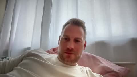 Snapshot of chris2024x chatting on 10.01.25 Christian online show from 10.01.25