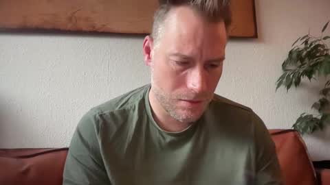 Snapshot of chris2024x chatting on 10.07.25 Christian online show from 10.07.25