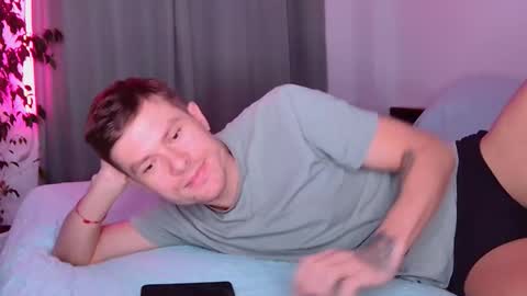 Snapshot of chris_love47 chatting on 11.09.25 chris_love47 online show from 11.09.25