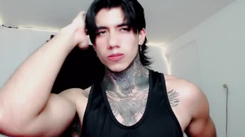 Snapshot of chriss_opp chatting on 02.22.25 CHRIS  INDEPENT MODEL online show from 02.22.25