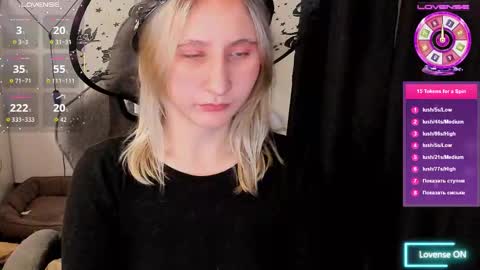 christinafiveplus online show from 10.17.25